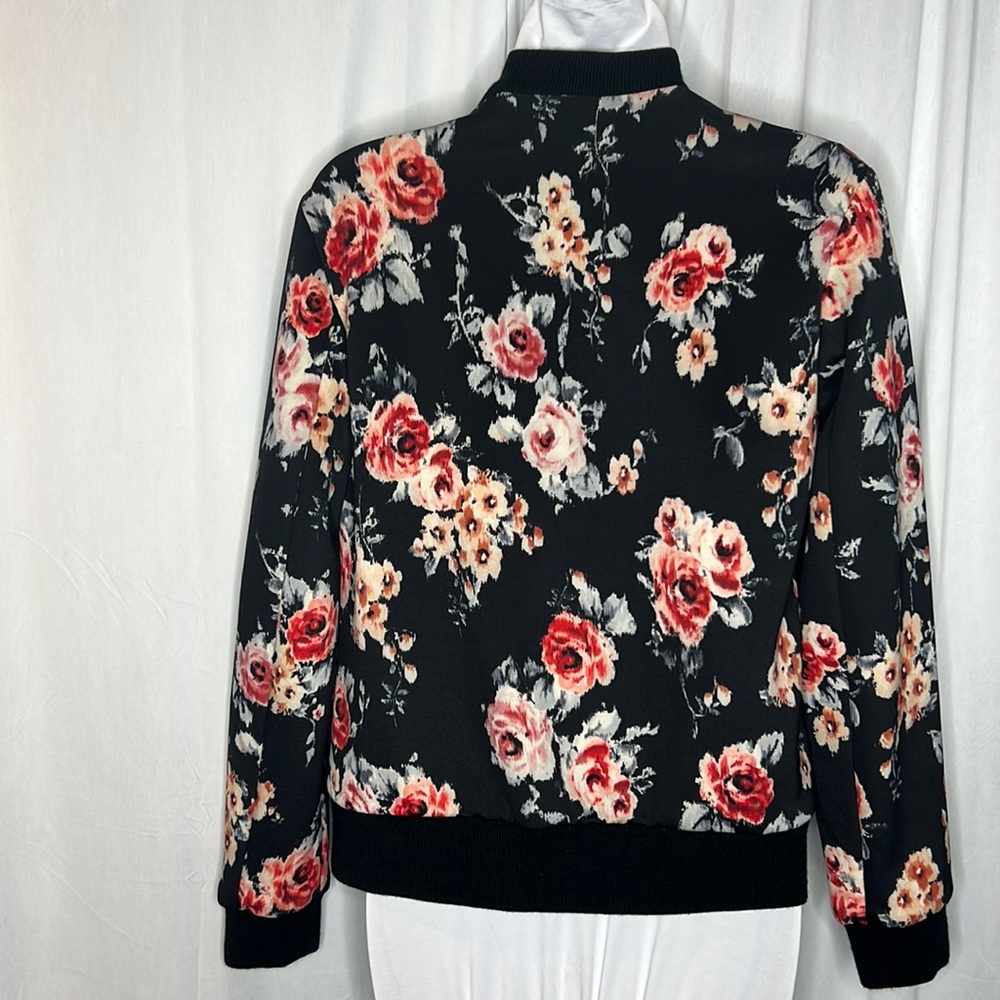 Zara Jacket - Picture 4 of 6